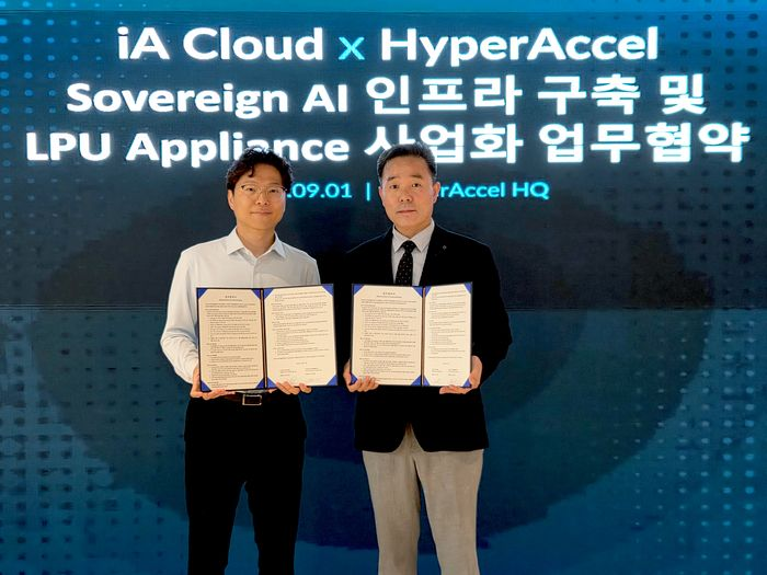 iA cloud and HyperAccel signed an MOU to deploy HyperAccel's LPU appliances